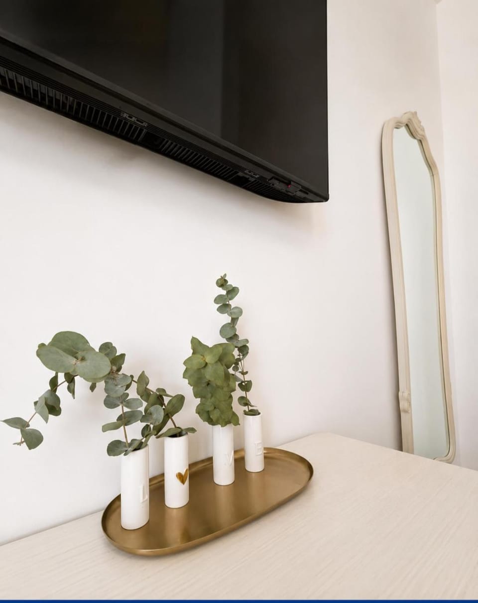 Golden Bridge Apartment with private parking Apartment in Zadar