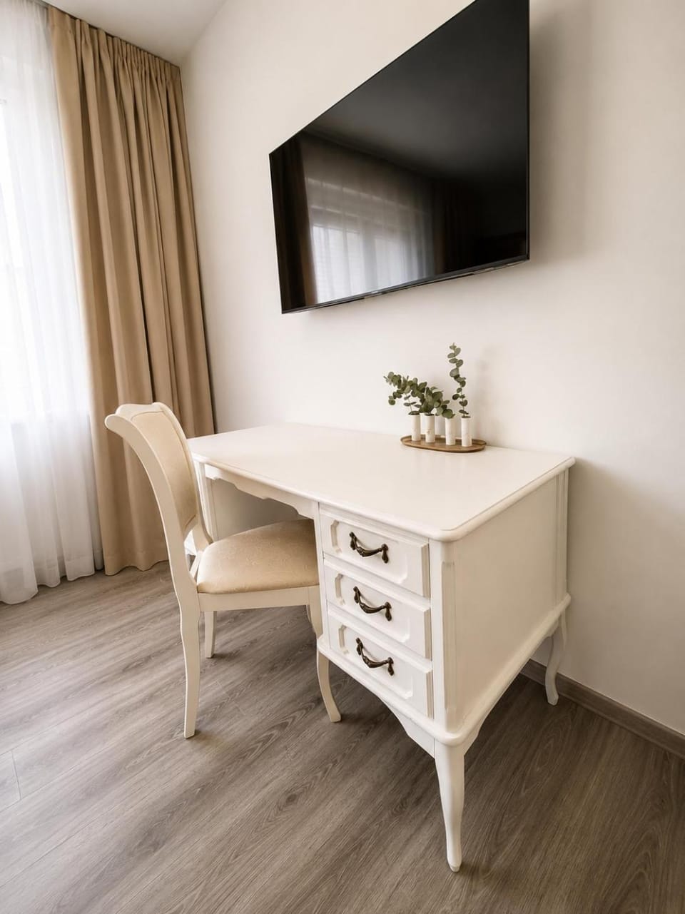 Golden Bridge Apartment with private parking Apartment in Zadar