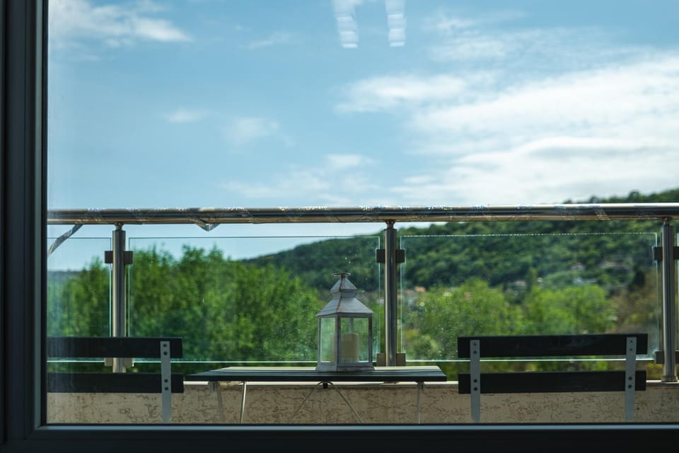 Day, Natural landscape, View (from property/room), Balcony/Terrace, Balcony/Terrace, Decorative detail