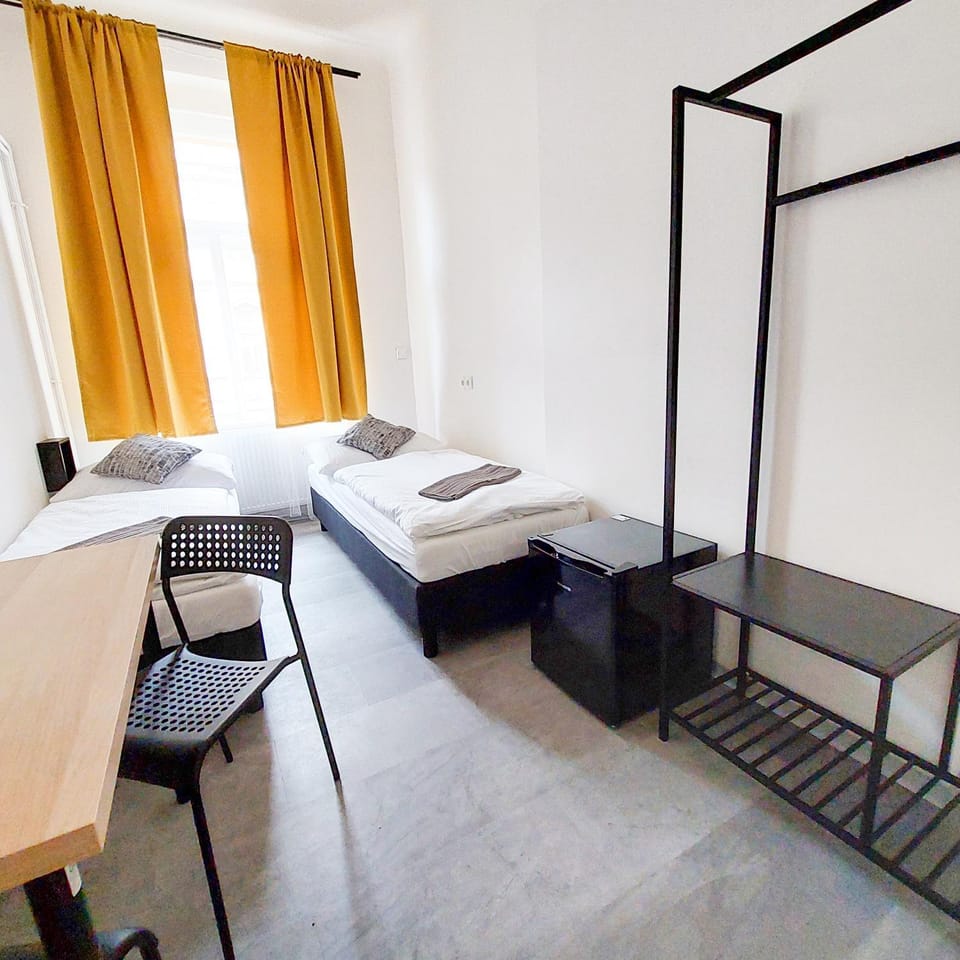 Bed, Seating area, Bedroom, towels