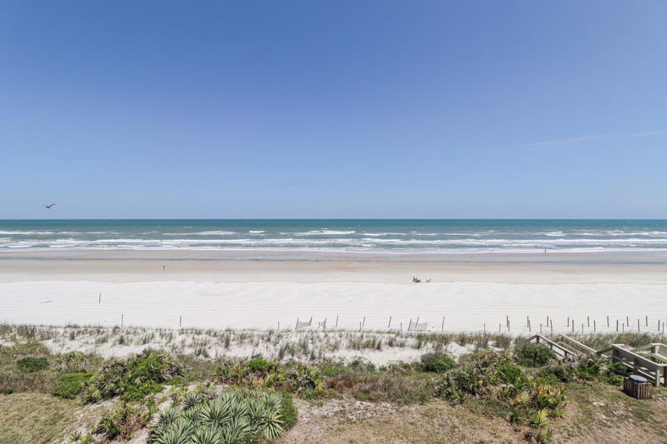 Sand Dollar 1-408 House in Crescent Beach