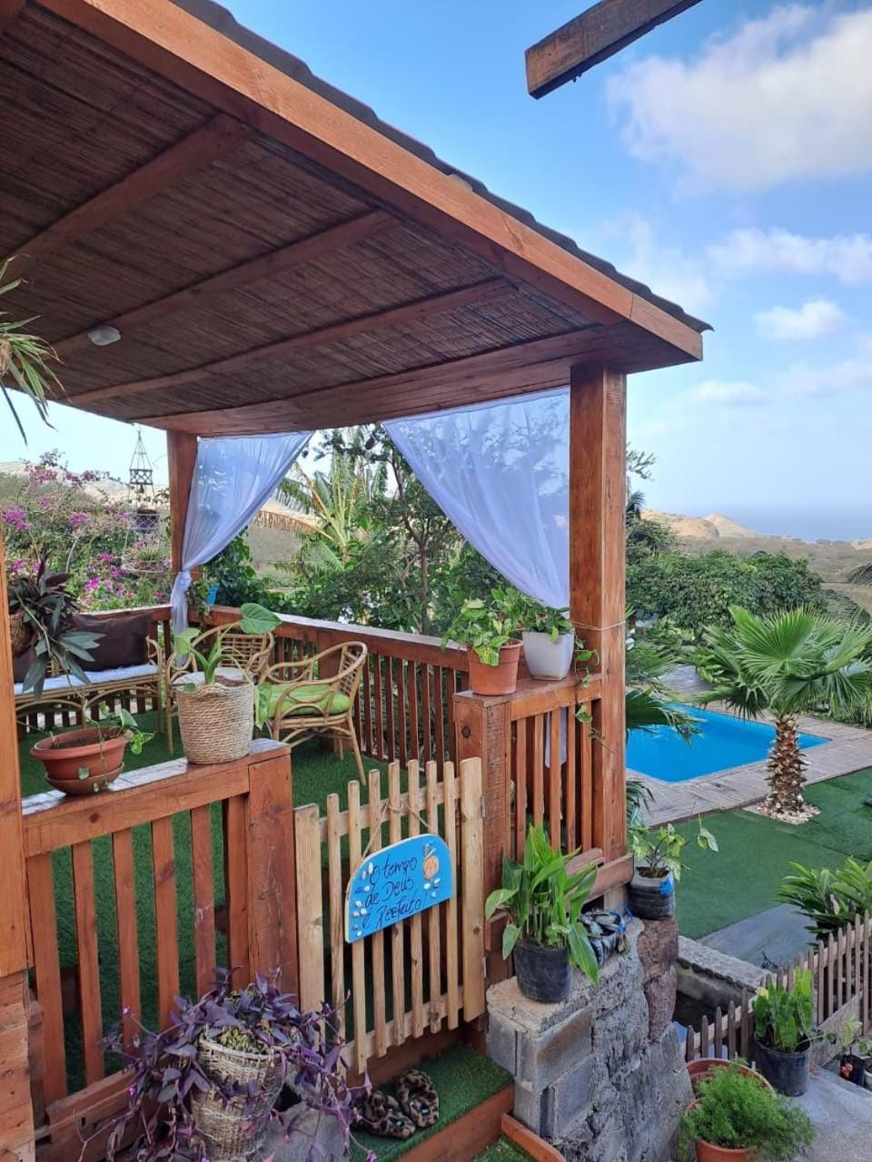 Property building, Balcony/Terrace, Mountain view, Swimming pool, Sunset