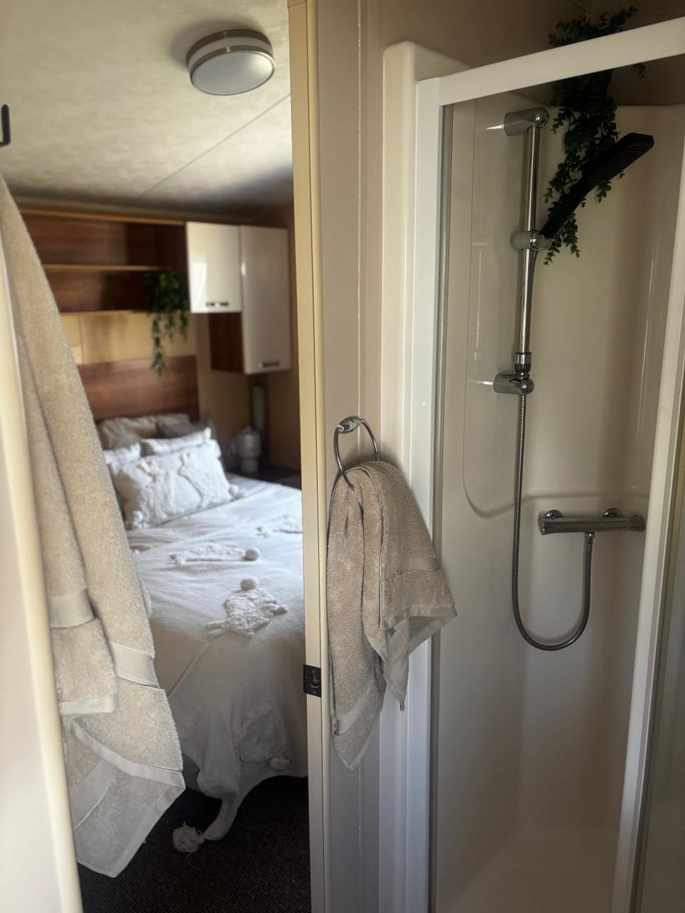 New beach Holidays Campground/ 
RV Resort in Dymchurch