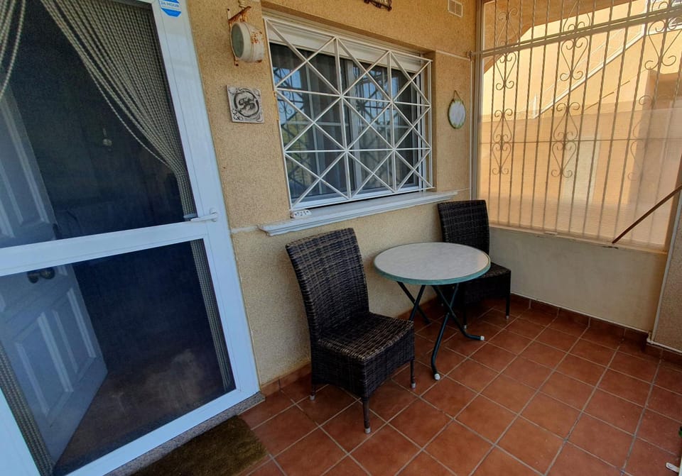 Apartment house Sungrila, 3 rooms, kitchen and terrace Apartment in Torrevieja
