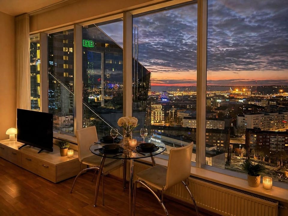 Panoramic Sea View -13th Floor Apartment in Tallinn