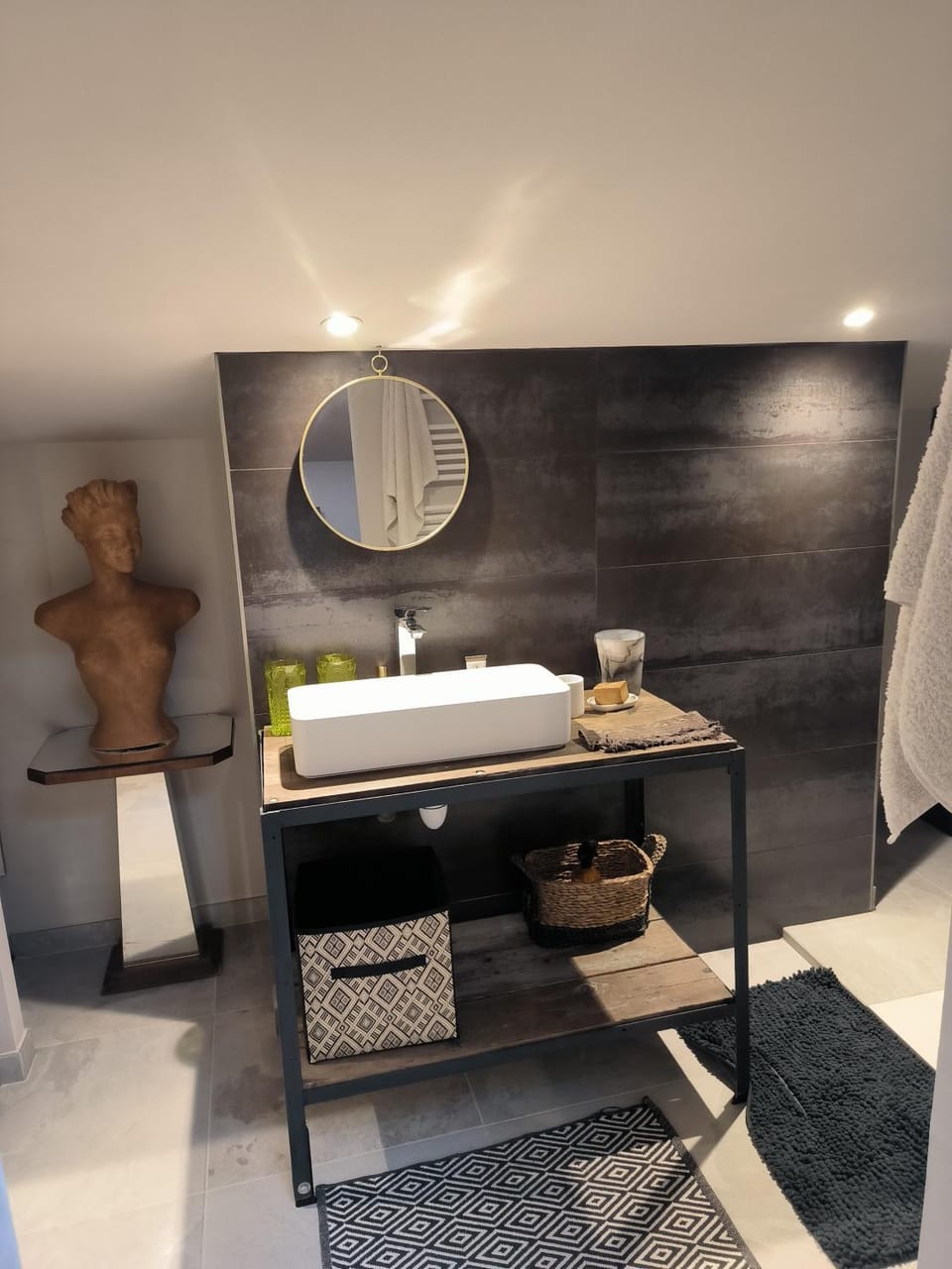 Lavilledieu ardeche chambre Vacation rental in Provence