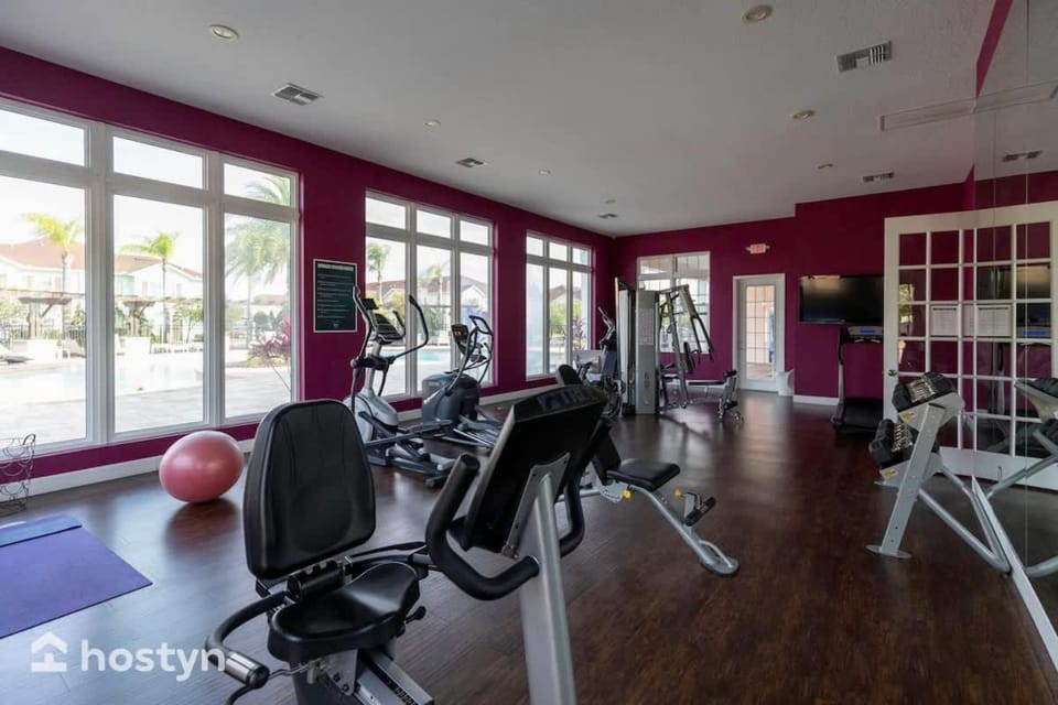 4BR Family Townhouse Steps to Disney House in Four Corners