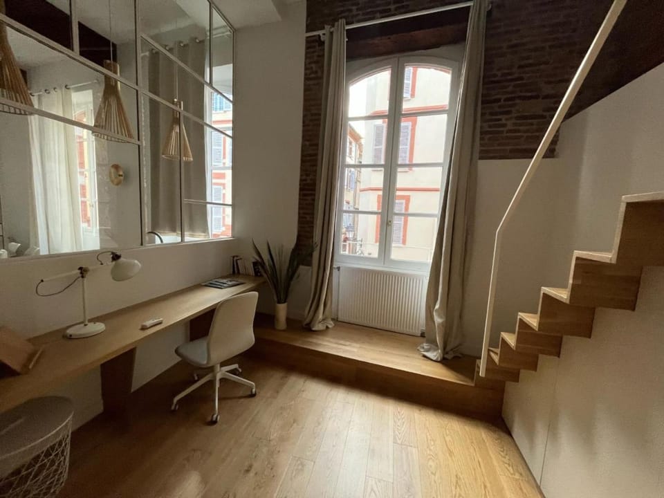 Rénovation d'architecte dans le cœur historique de Toulouse Apartment in Toulouse