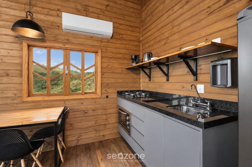 Kitchen or kitchenette, Mountain view