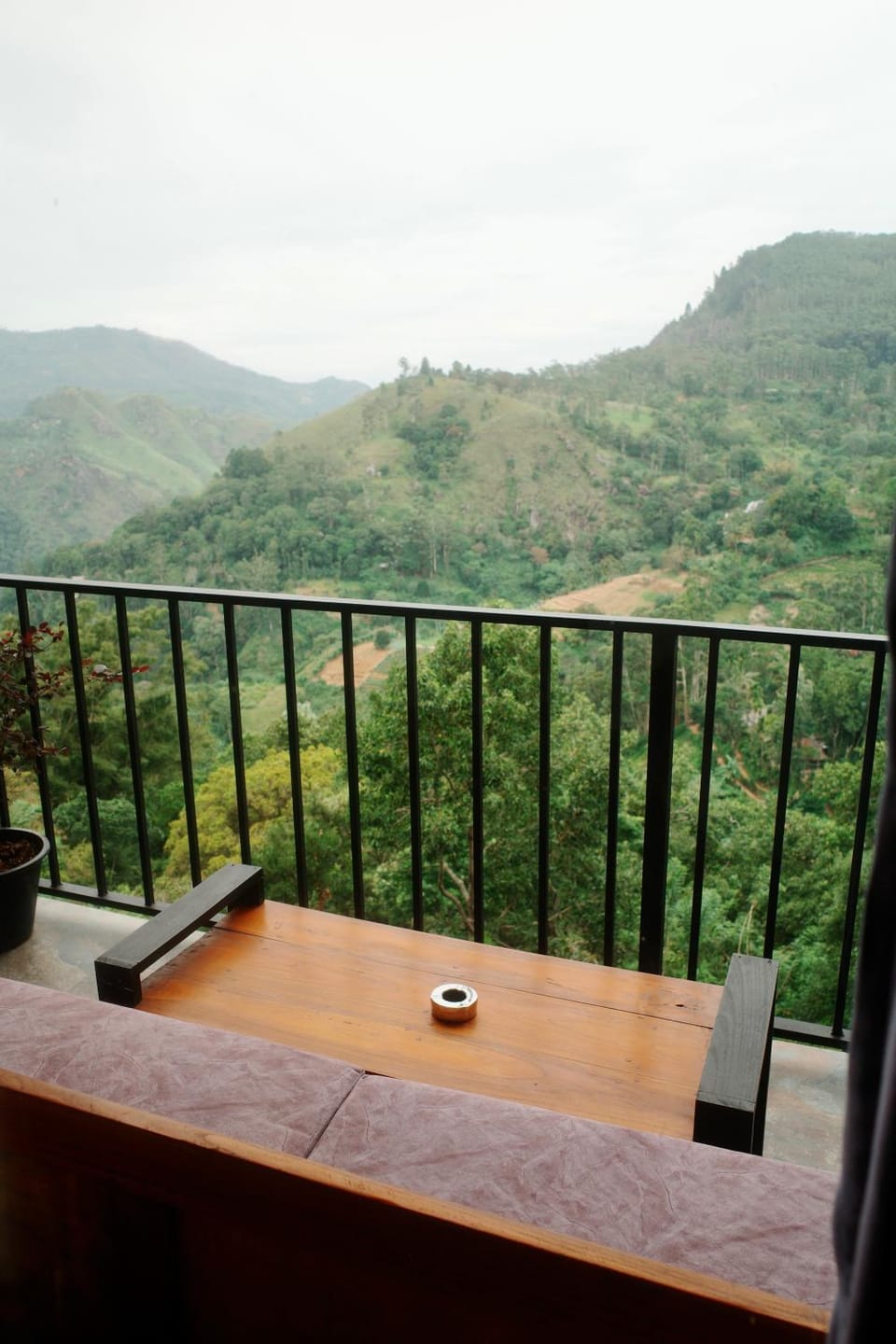 Day, Natural landscape, View (from property/room), Dining area, Mountain view