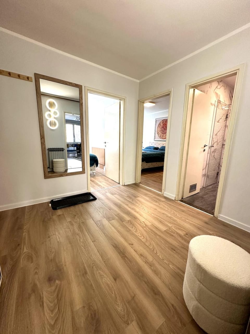 Chill & Play Apartment with Garage Apartment in Sarajevo