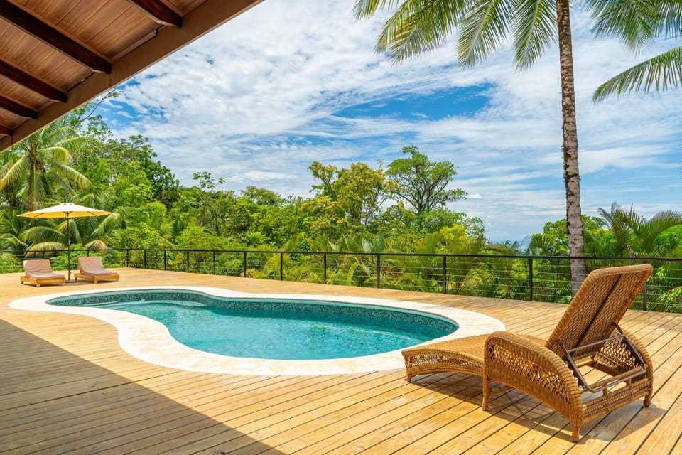 Balcony/Terrace, Swimming pool