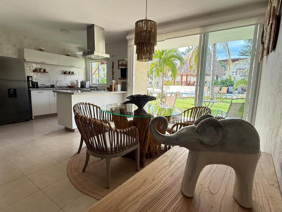 Villa Tostados Acapulco Diamante Villa in Acapulco