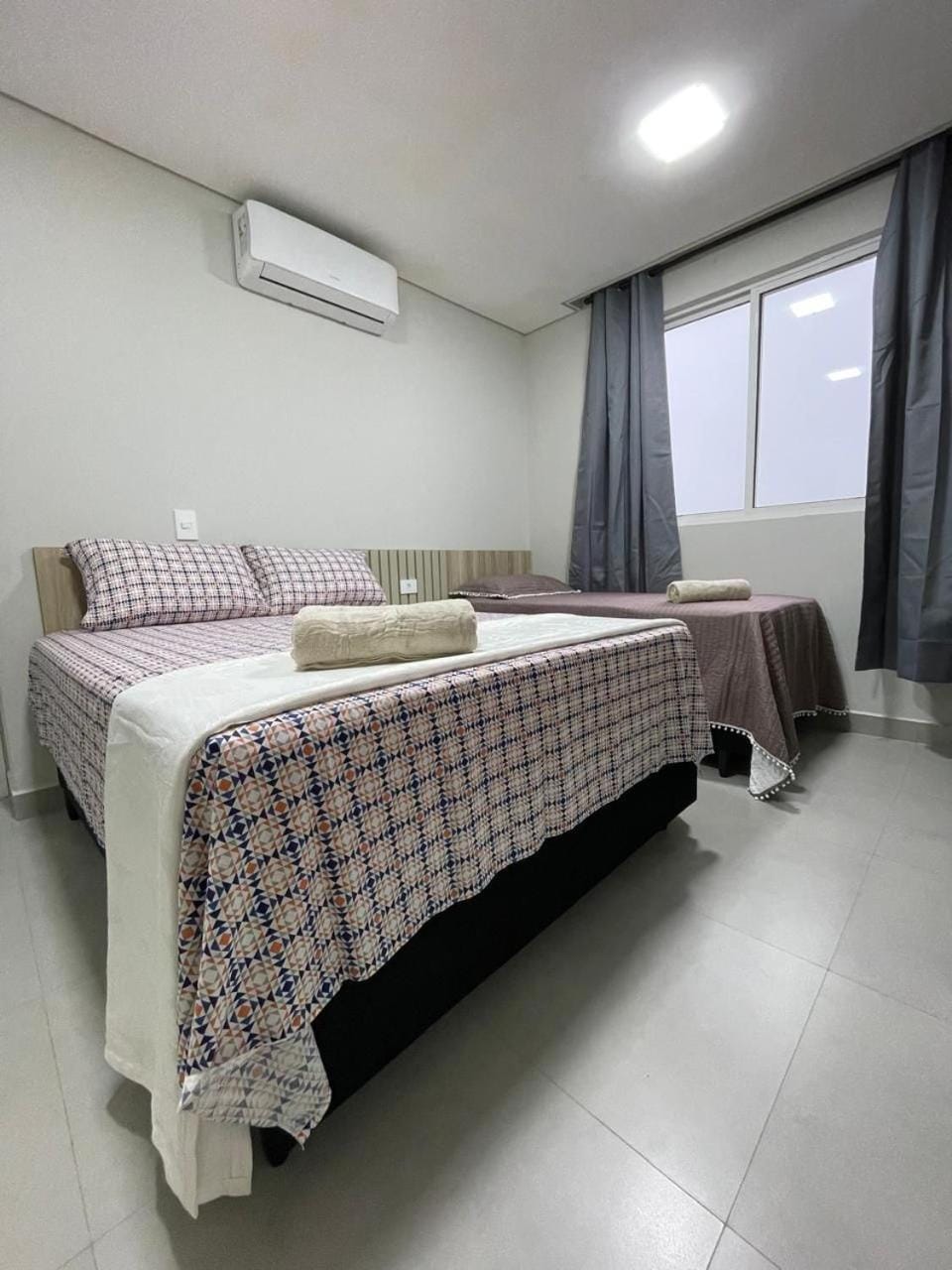 Bed, Photo of the whole room, Bedroom, towels, air conditioner