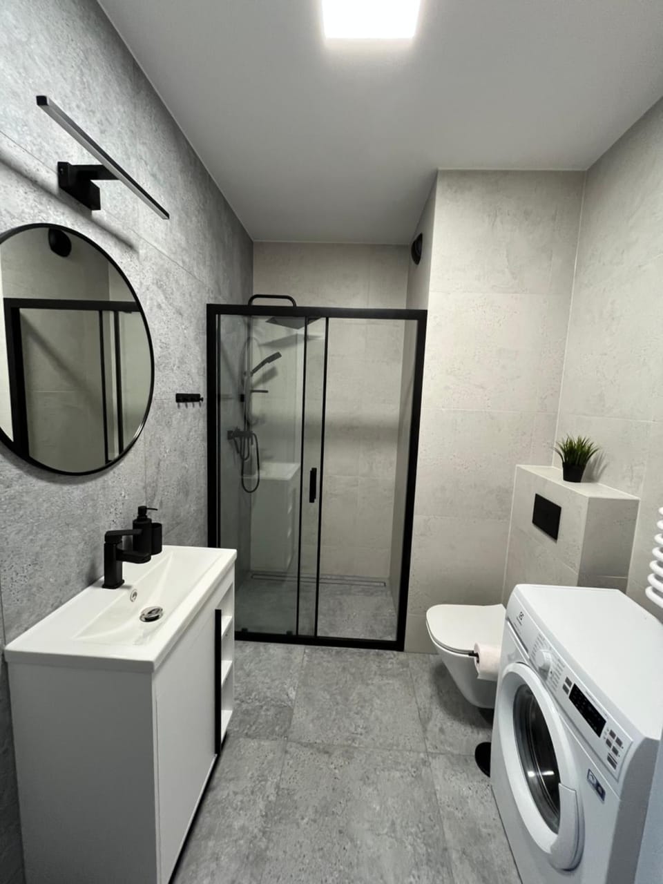 Shower, Bathroom, washing machine