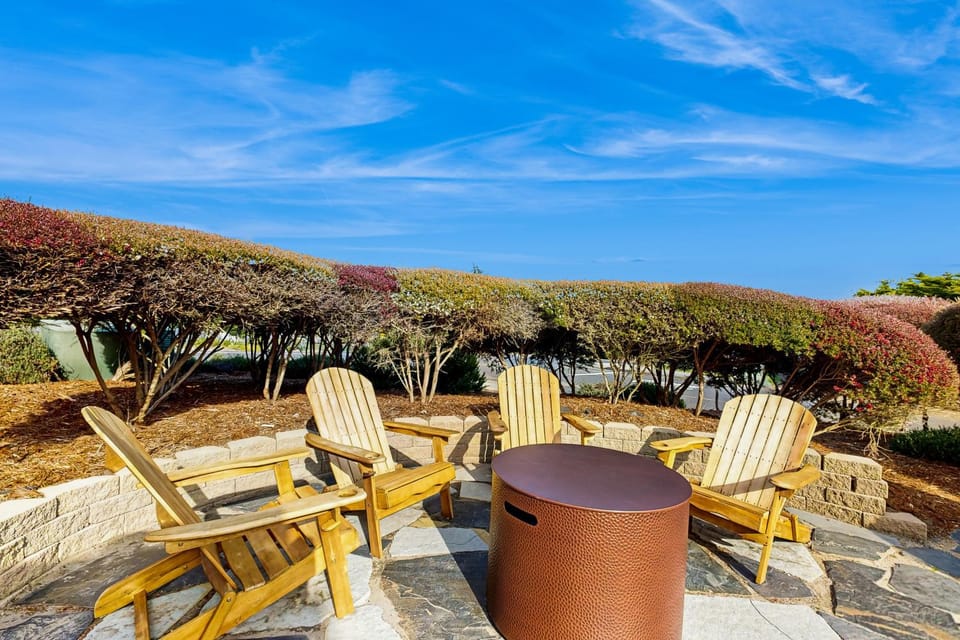 South Harbor Serenity House in Bodega Bay