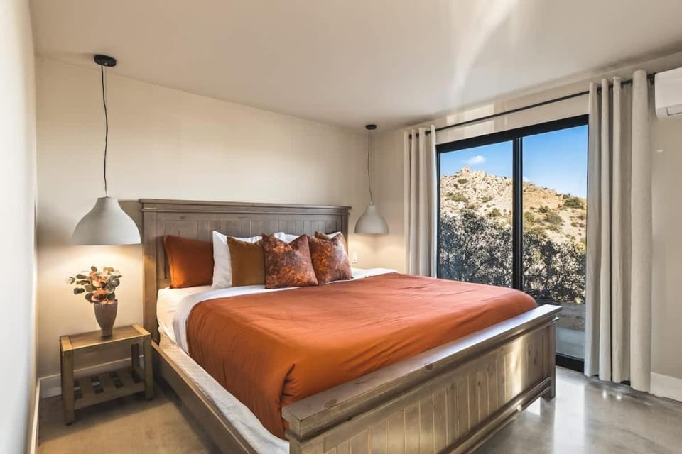 Bedrock Bungalow By The Cohost Company House in Yucca Valley