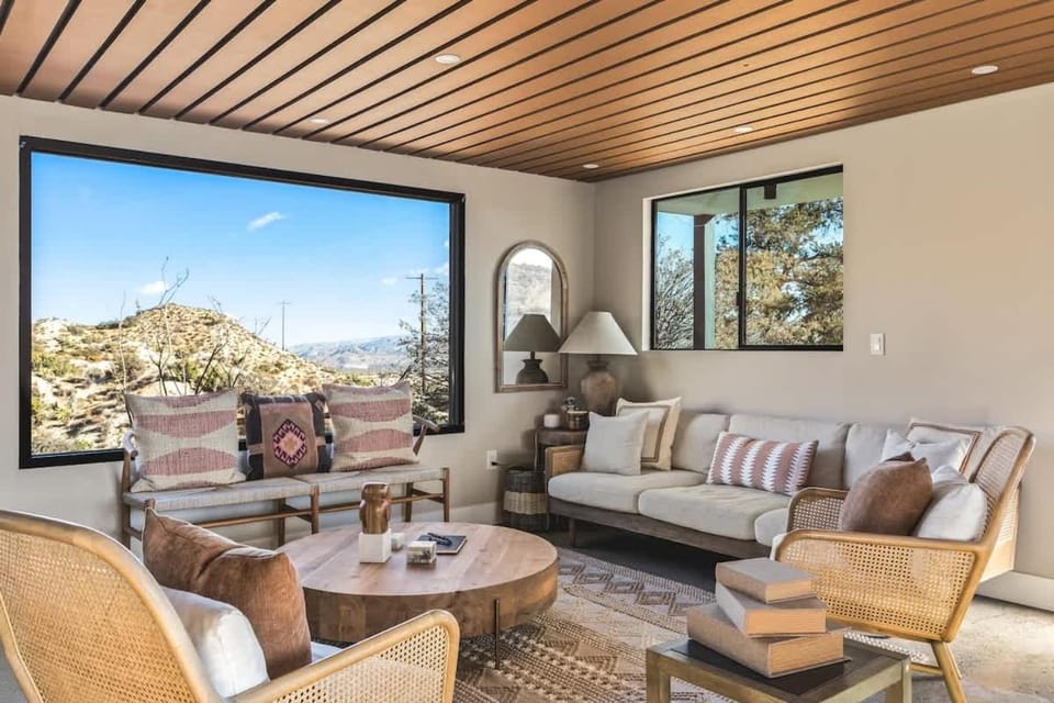 Bedrock Bungalow By The Cohost Company House in Yucca Valley