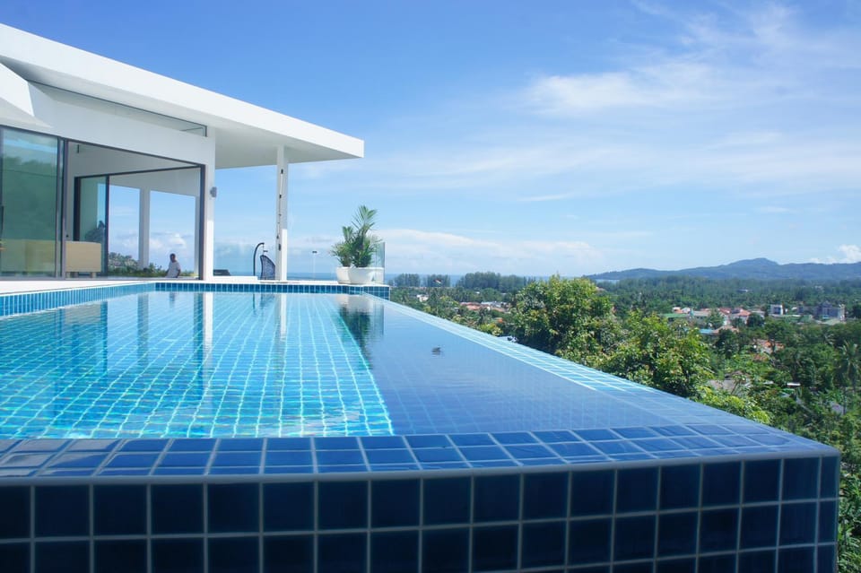 Pool view, Swimming pool