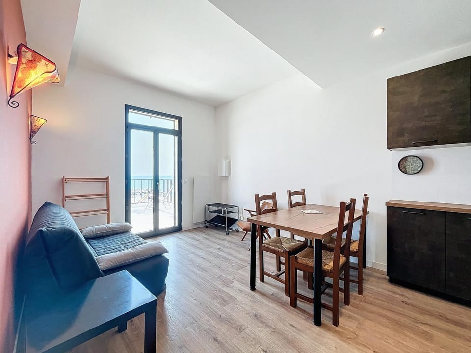 Confortable T3 sur plage avec WiFi et parking privé - FR-1-715-104 Apartment in Mauguio
