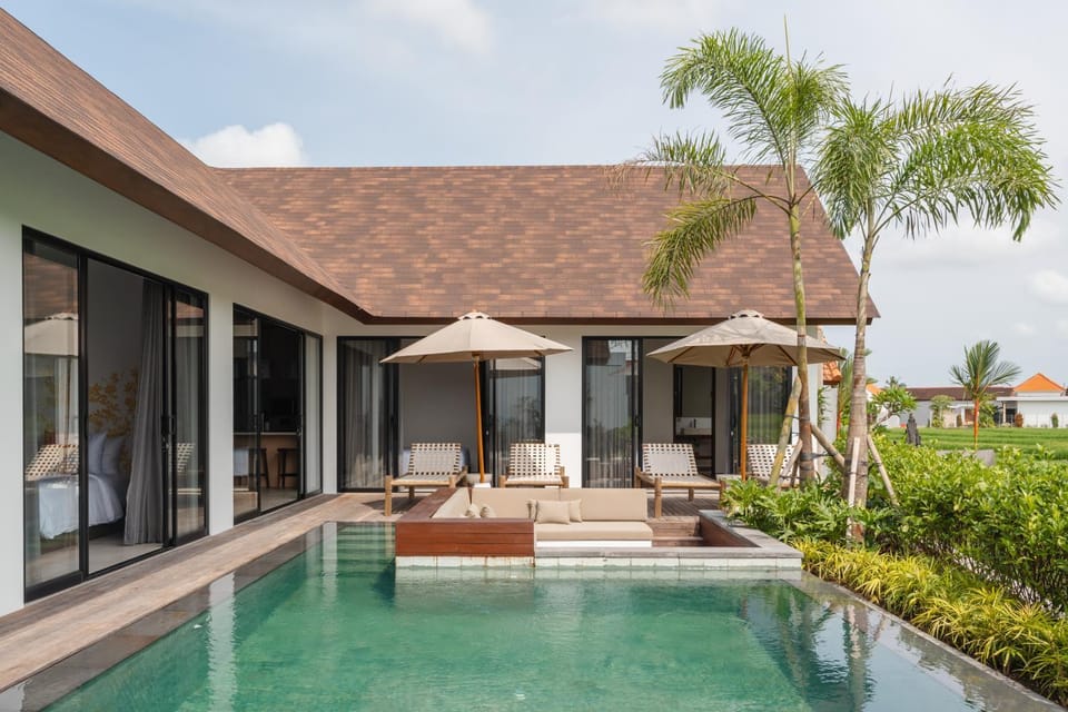 Natural landscape, Seating area, Pool view, Swimming pool, sunbed