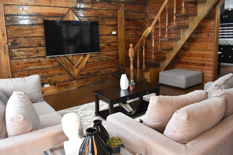 Communal lounge/ TV room, TV and multimedia