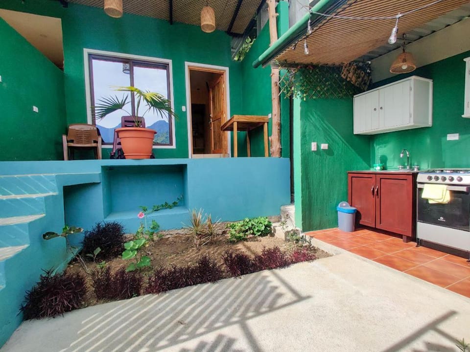 Kitchen or kitchenette, oven, stove