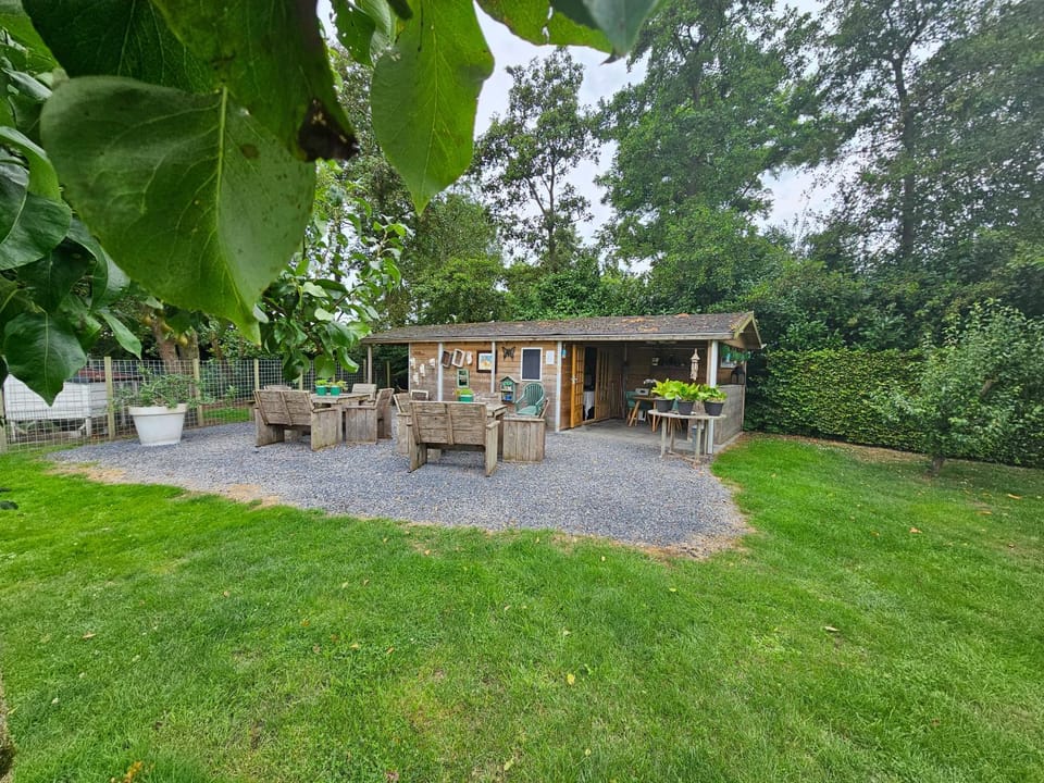 Trekkershut - De Hollandse Boerderij Campground/ 
RV Resort in South Holland (province)