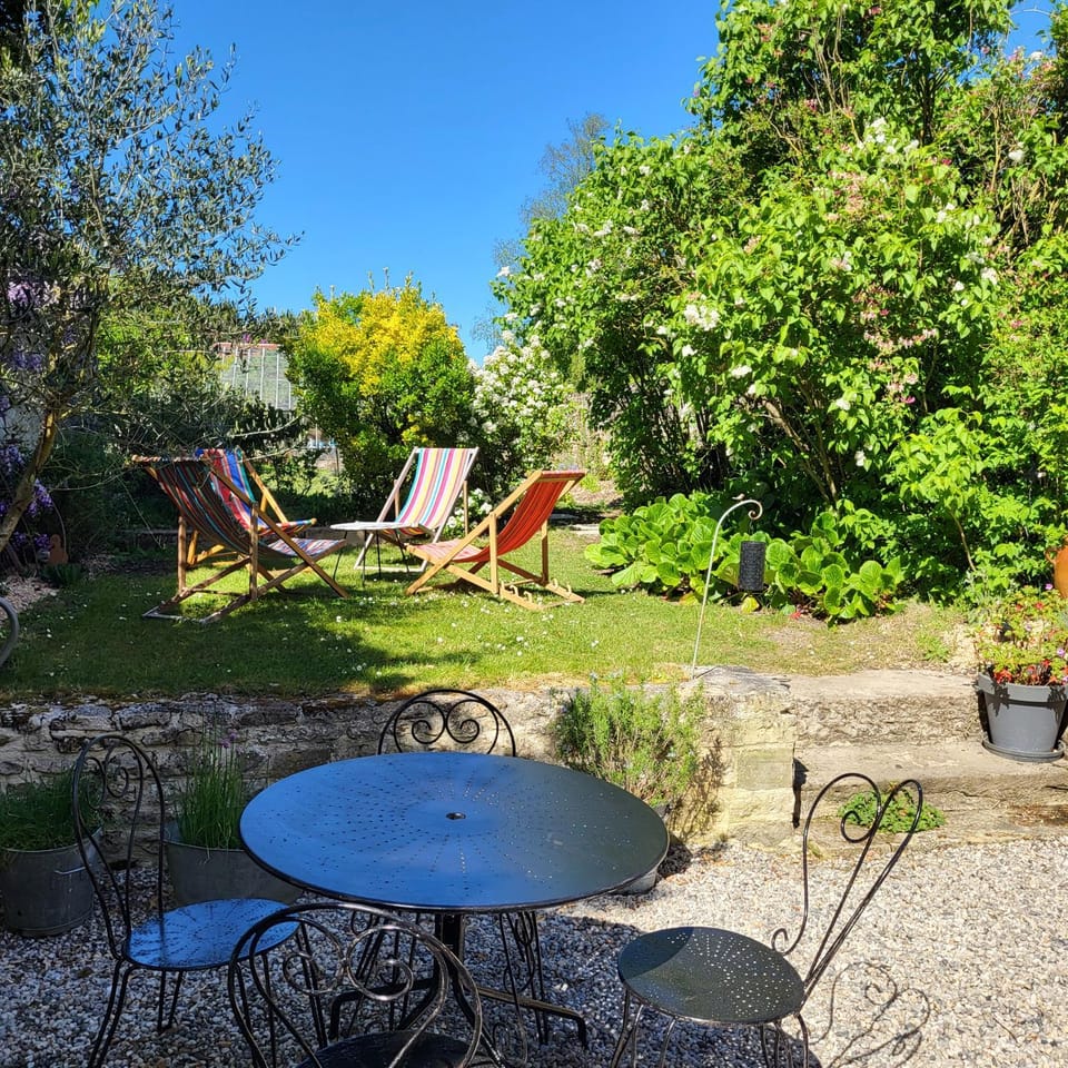 Les Lilas de Bellefontaine Bed and Breakfast in Bayeux