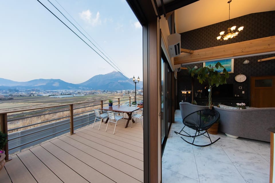 Day, Natural landscape, View (from property/room), Balcony/Terrace, Mountain view