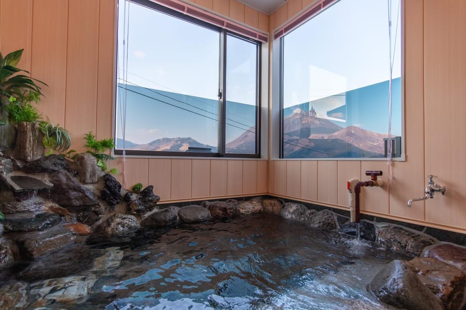 Hot Spring Bath, Hot Spring Bath