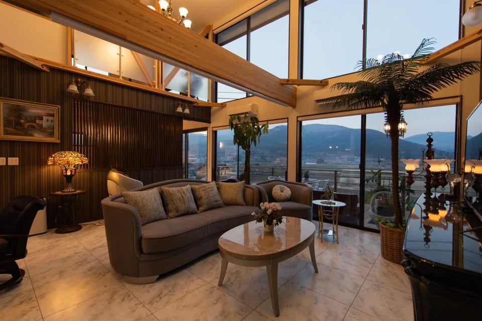 Natural landscape, Living room