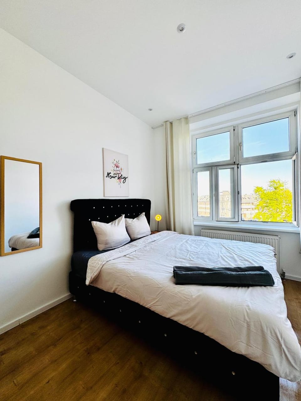 Bed, Bedroom