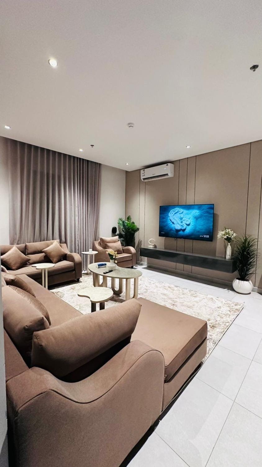 الماجديه vip حي الملقا3غرف وصاله و3 دورات مياه Apartment in Riyadh