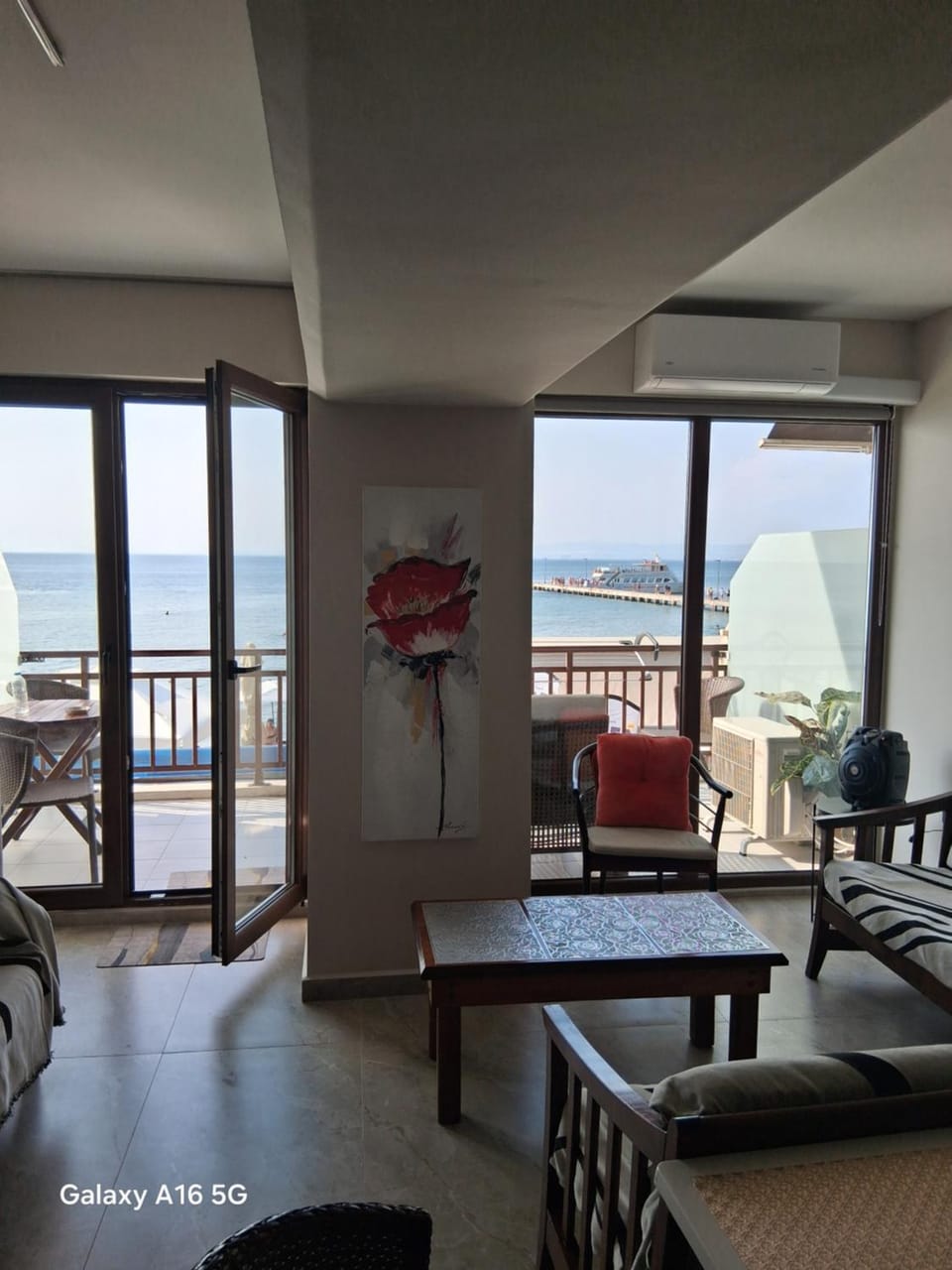 Seating area, Sea view