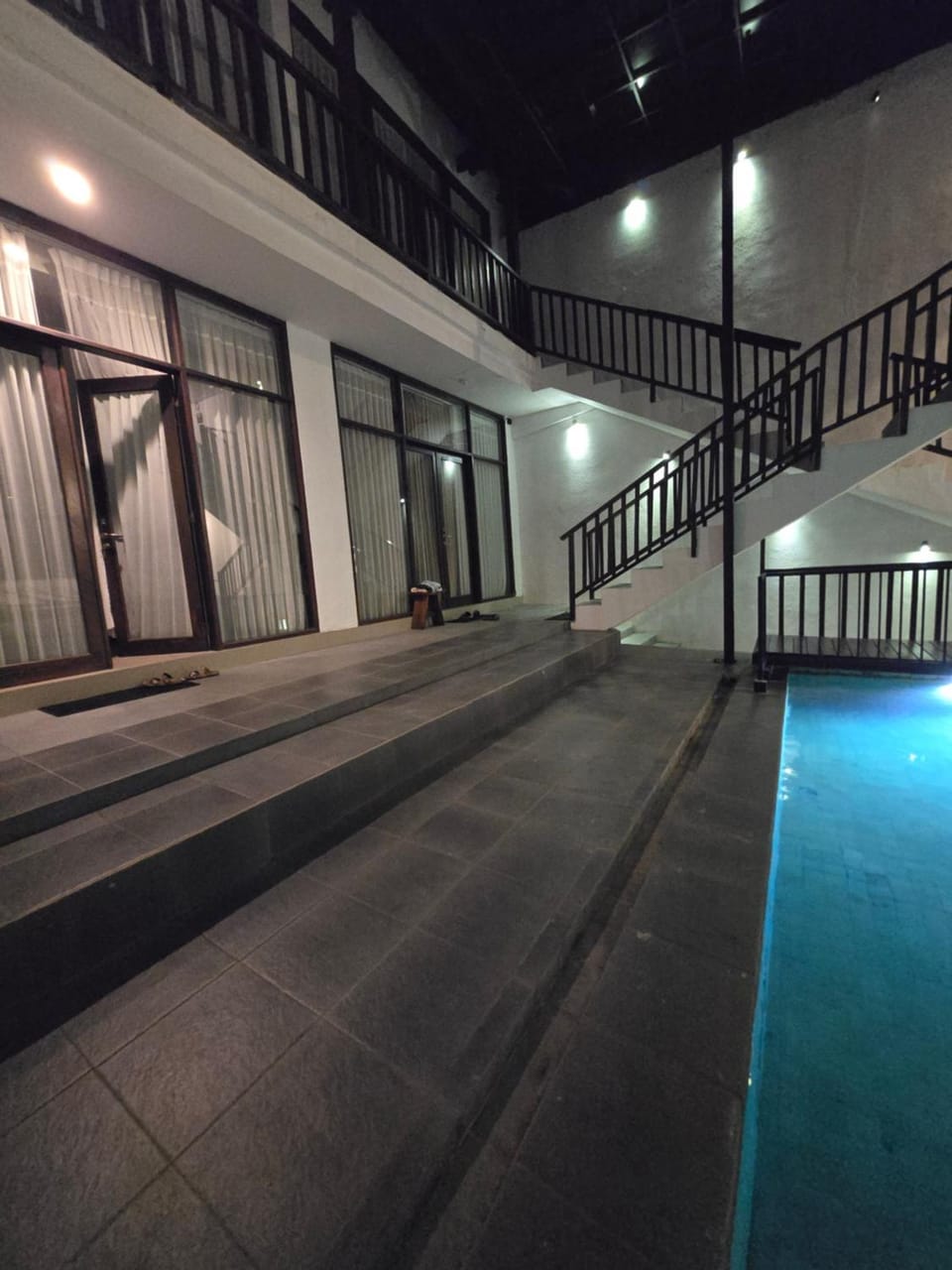 Night, Balcony/Terrace, Pool view, Swimming pool