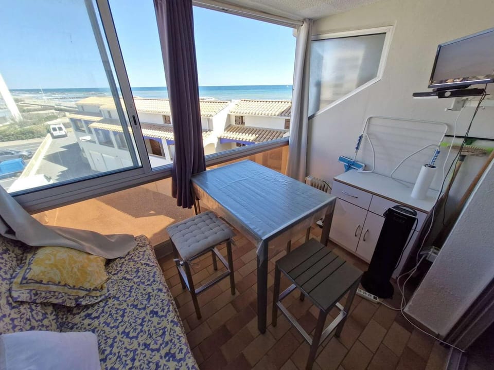 Résidence L'escale - STUDIO 4 PERSONNES LE BARCARES. Réf: 8ESC_207 MAE-9473 Apartment in Le Barcarès