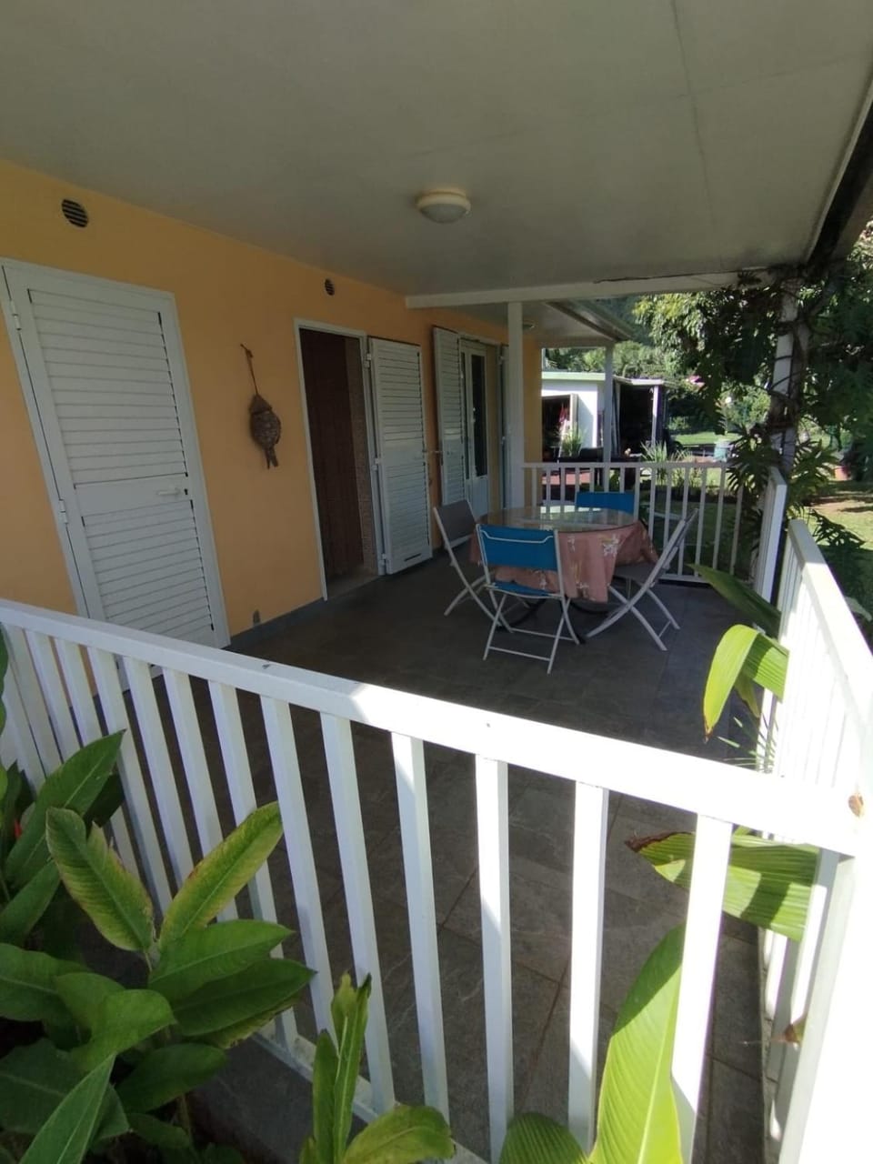 Property building, Patio, Balcony/Terrace, Breakfast