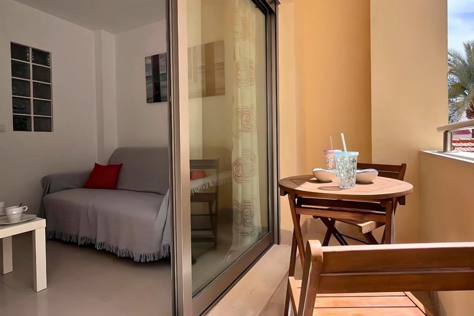 Balcony/Terrace, Dining area
