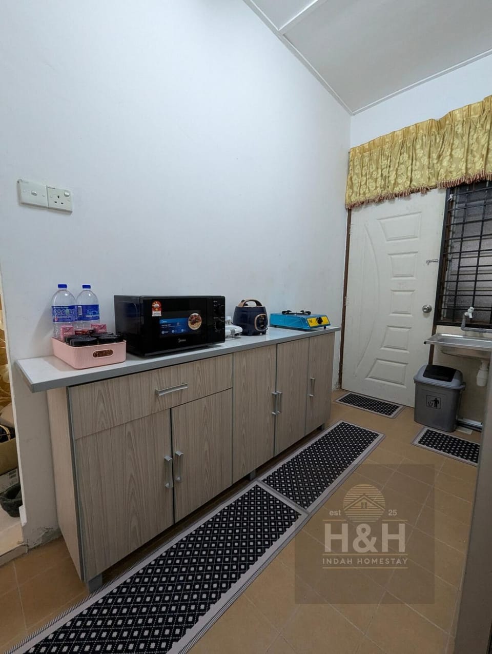 Wakaf Tapai H&H Indah Homestay House in Terengganu, Malaysia