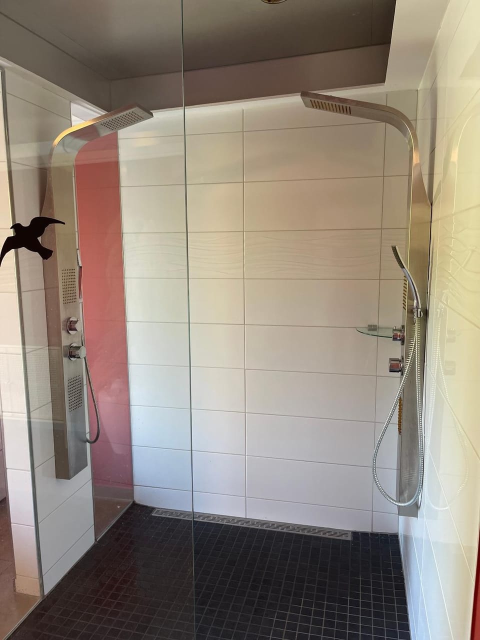 Kavkaz Restaurant & Hotel Motel in North Rhine-Westphalia