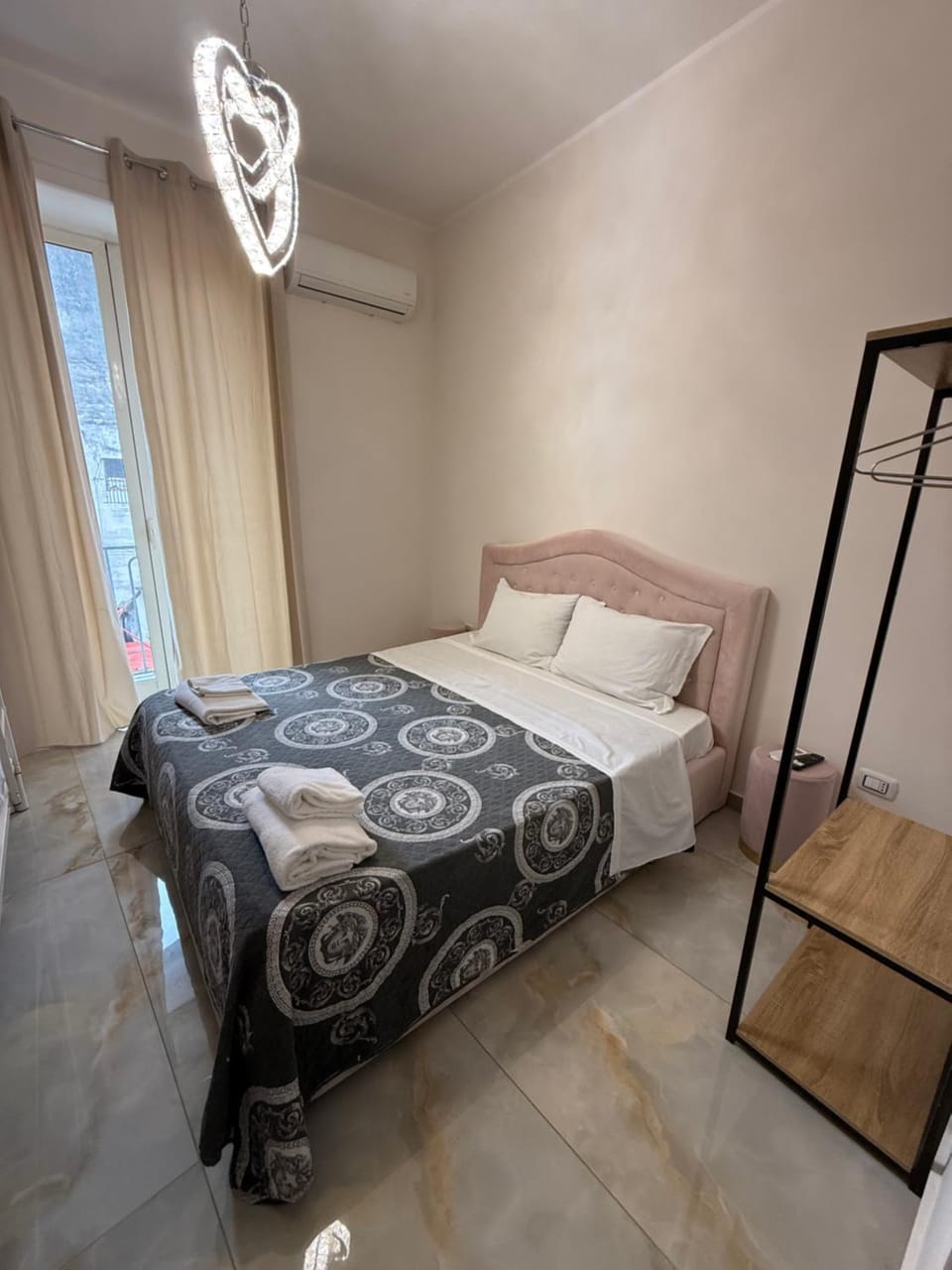 HV Mattonelle Naples center Apartment in Naples