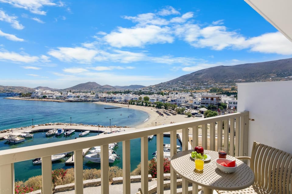 Day, Beach, City view, Sea view