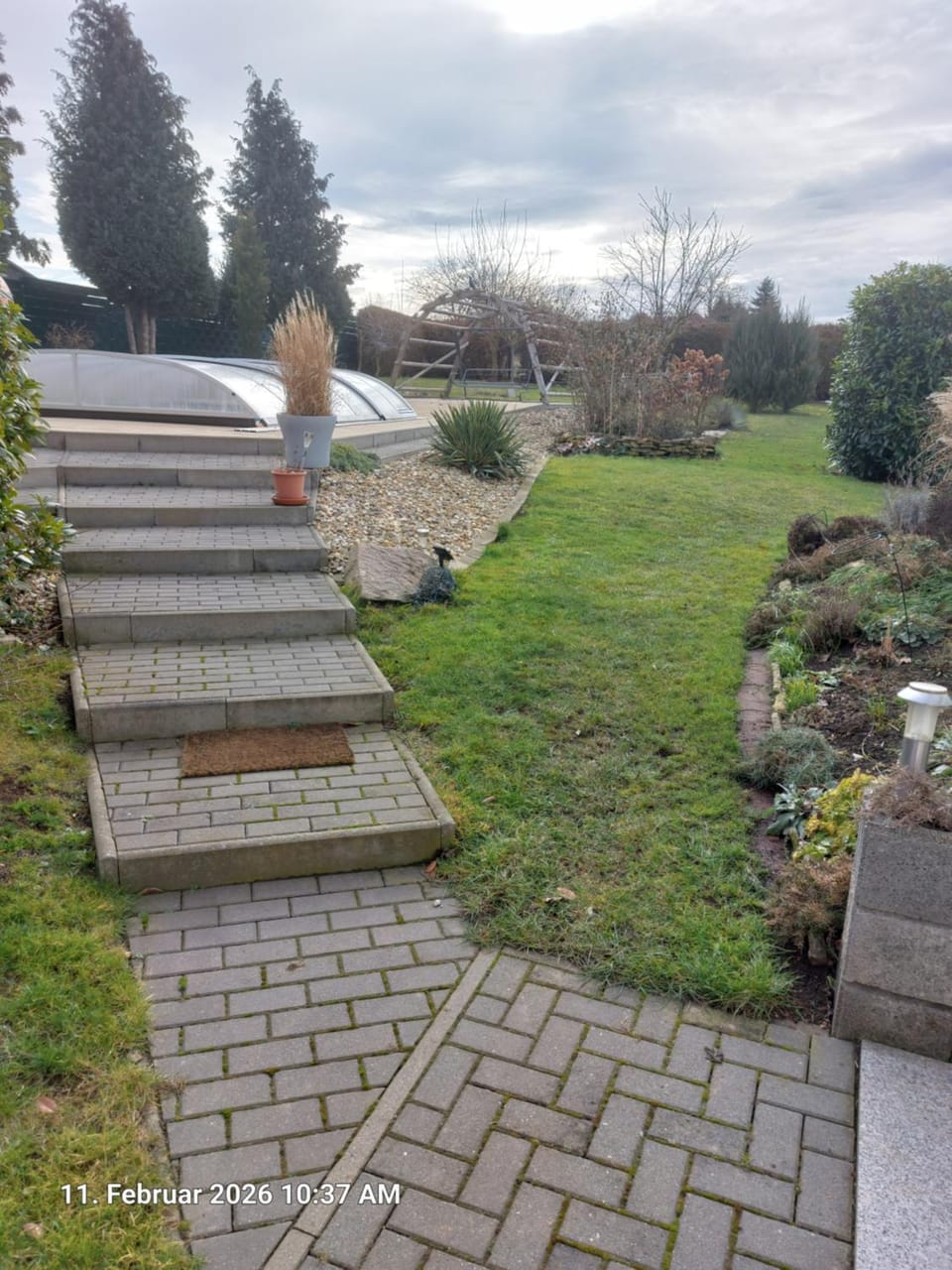 Garden, Garden view