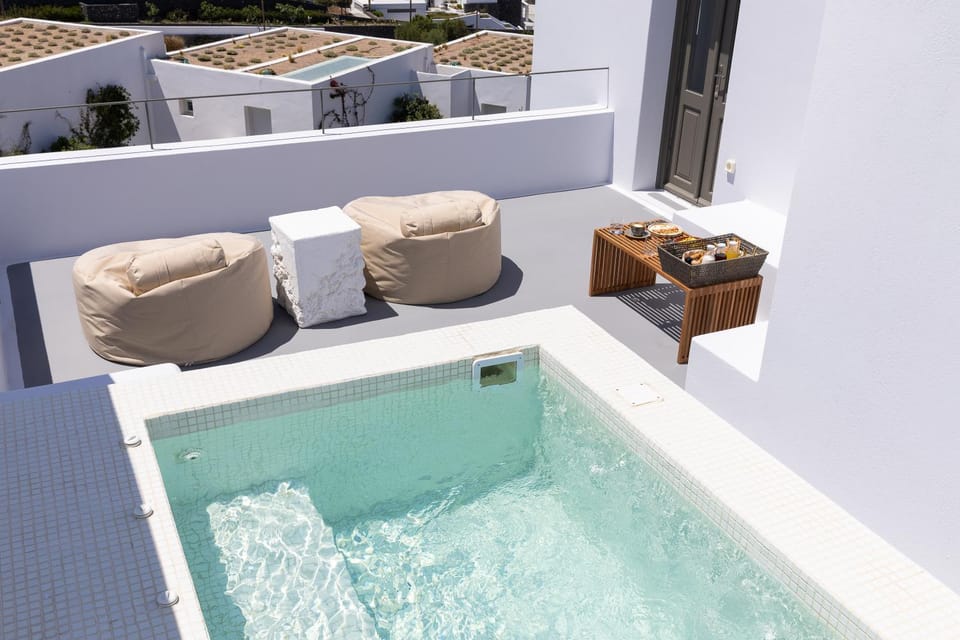 Day, Natural landscape, Hot Tub, Pool view
