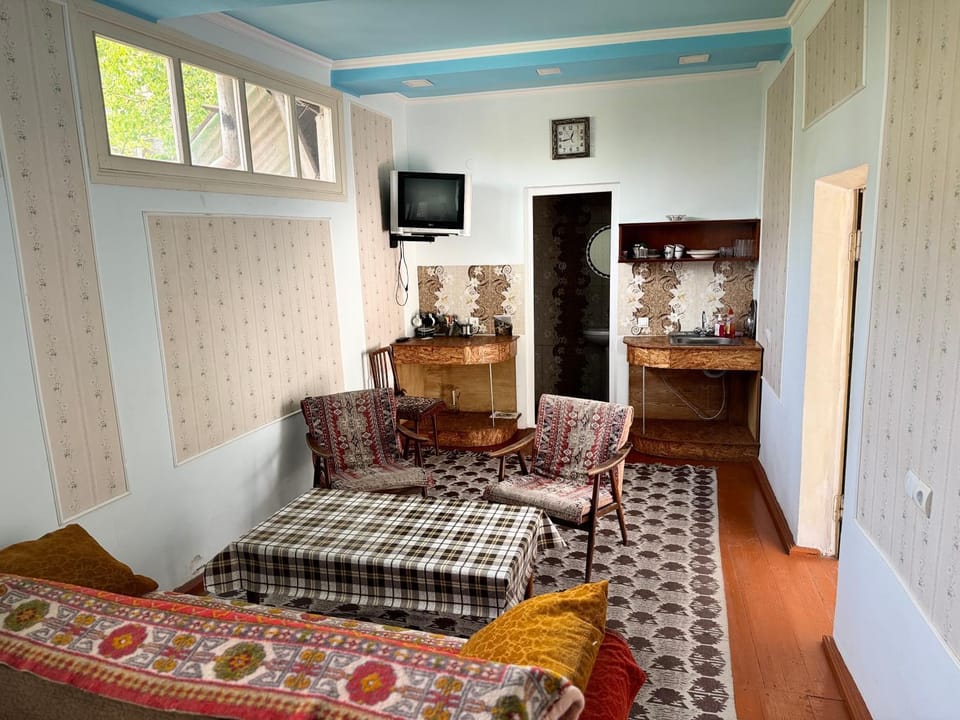 Hayq Guest House Bed and Breakfast in Armenia