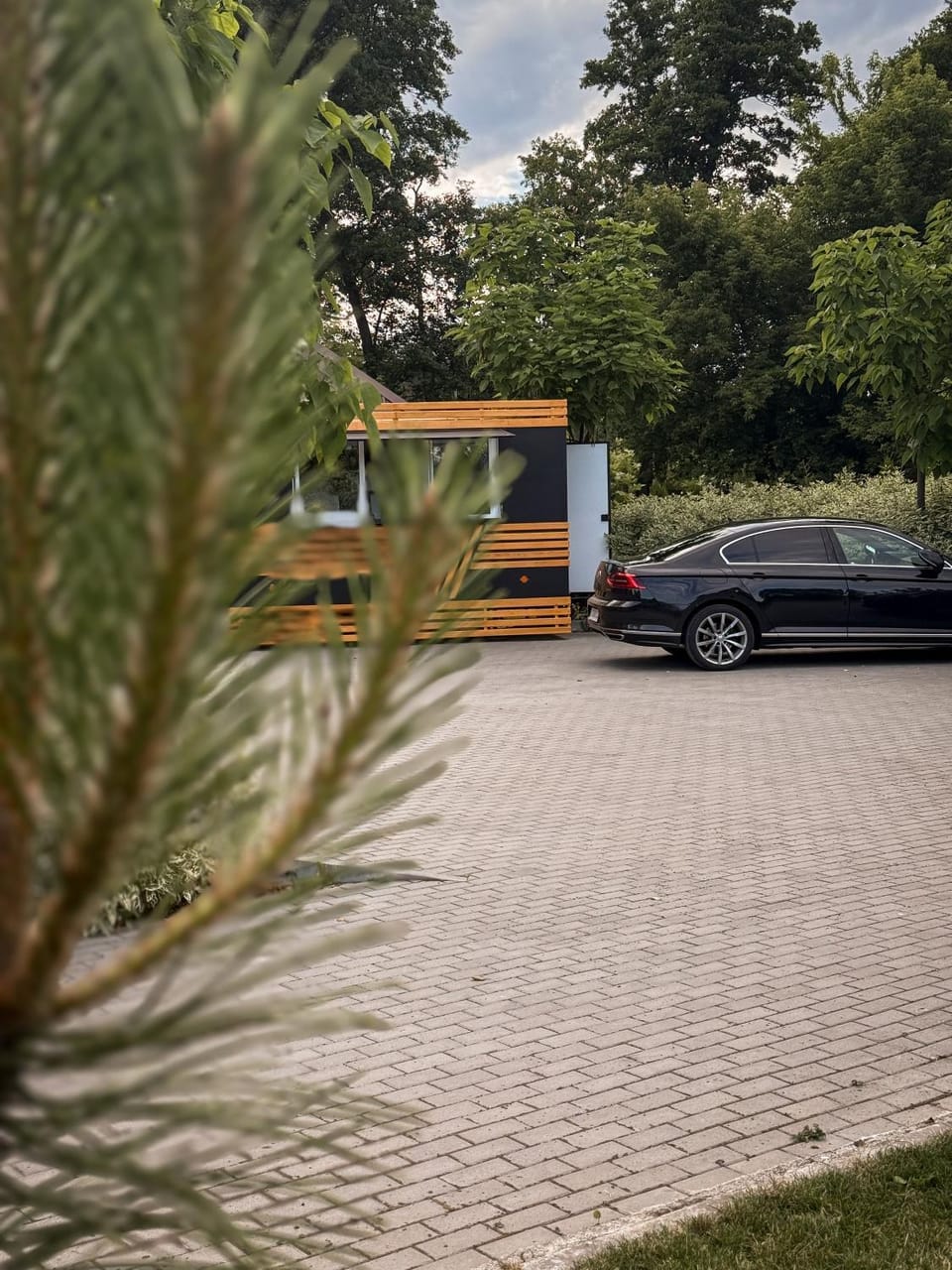 Day, Parking