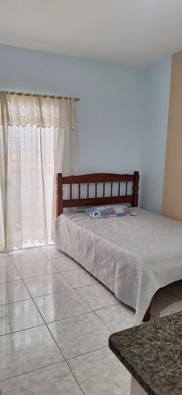 Kitnet com sacadaTupy Apartment in State of São Paulo