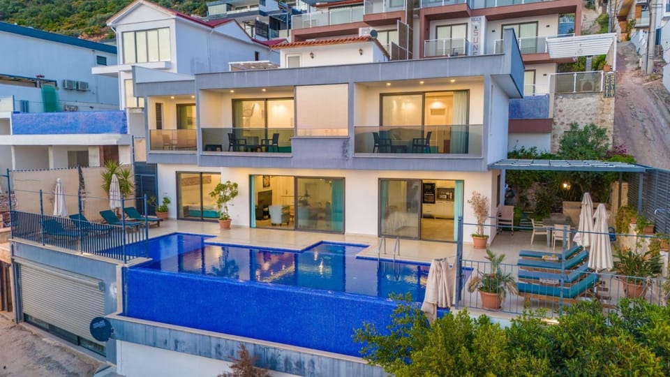 Property building, Patio, View (from property/room), Balcony/Terrace, Pool view, Swimming pool