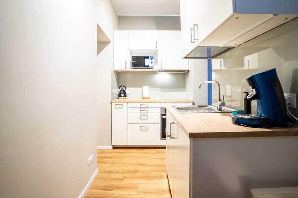 Facade/entrance, Kitchen or kitchenette
